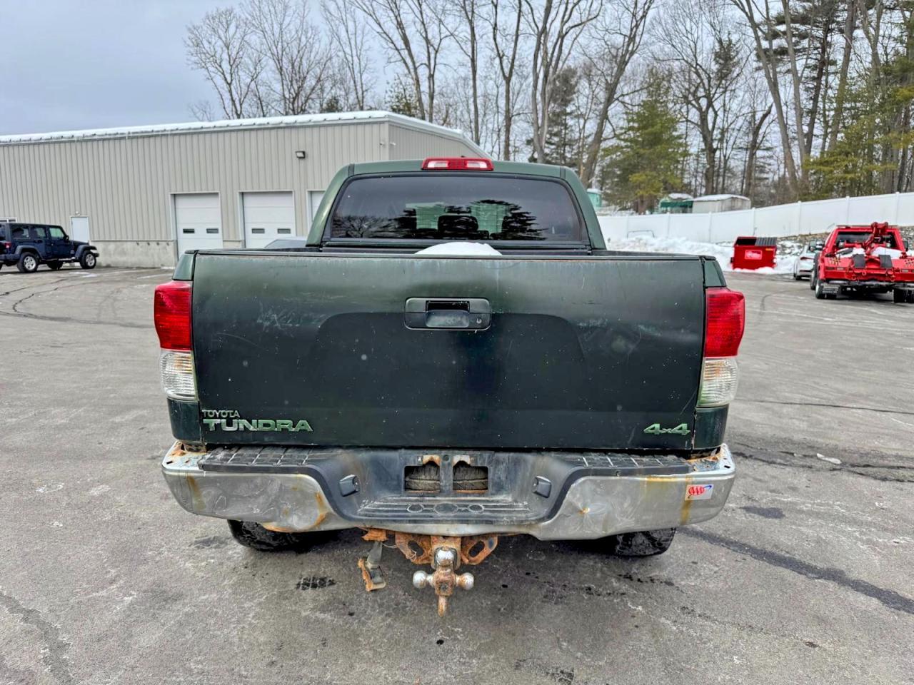 2011 TOYOTA TUNDRA