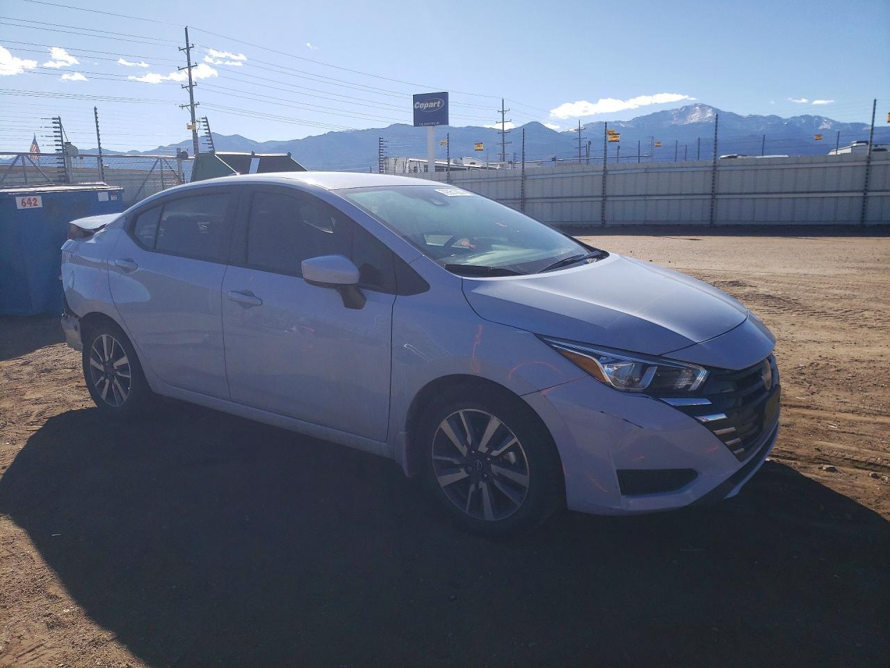 2024 NISSAN VERSA