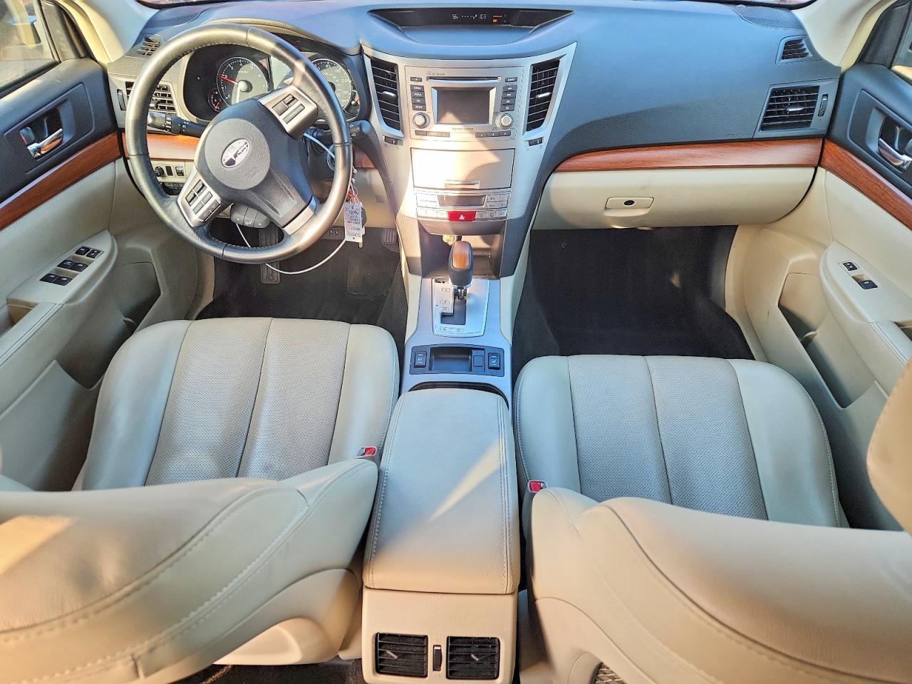 2013 SUBARU Outback