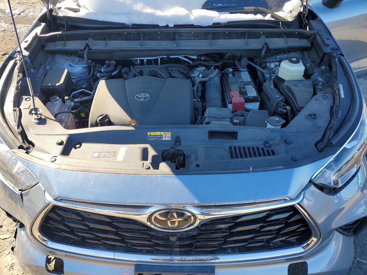 2022 TOYOTA HIGHLANDER