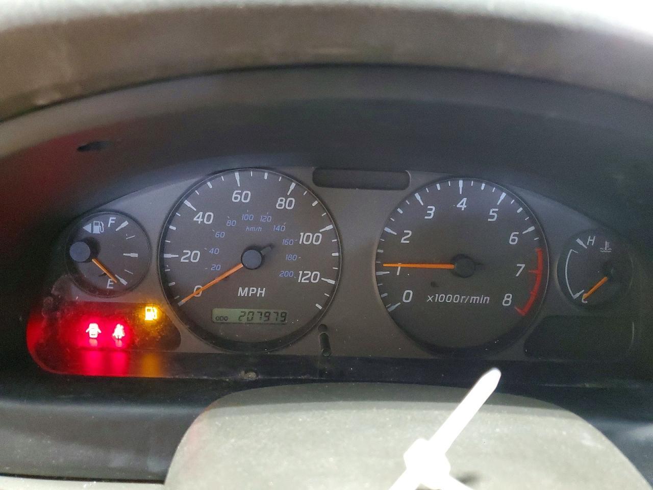 2002 NISSAN SENTRA