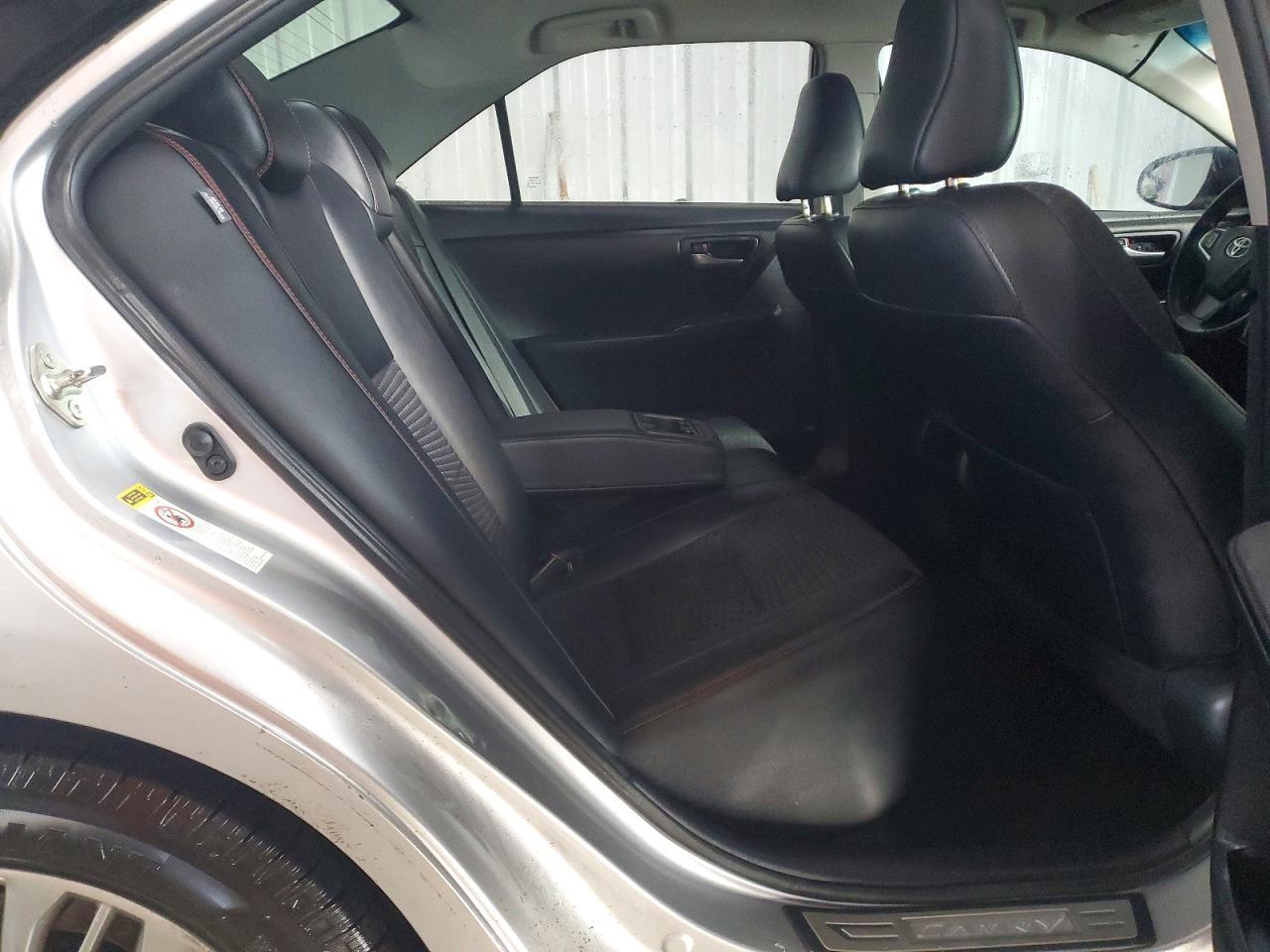 2015 TOYOTA CAMRY