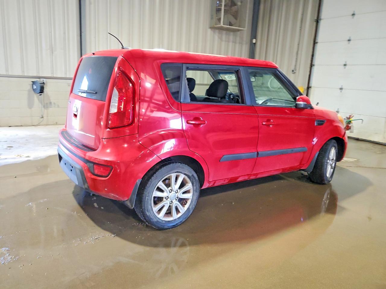 2013 KIA SOUL
