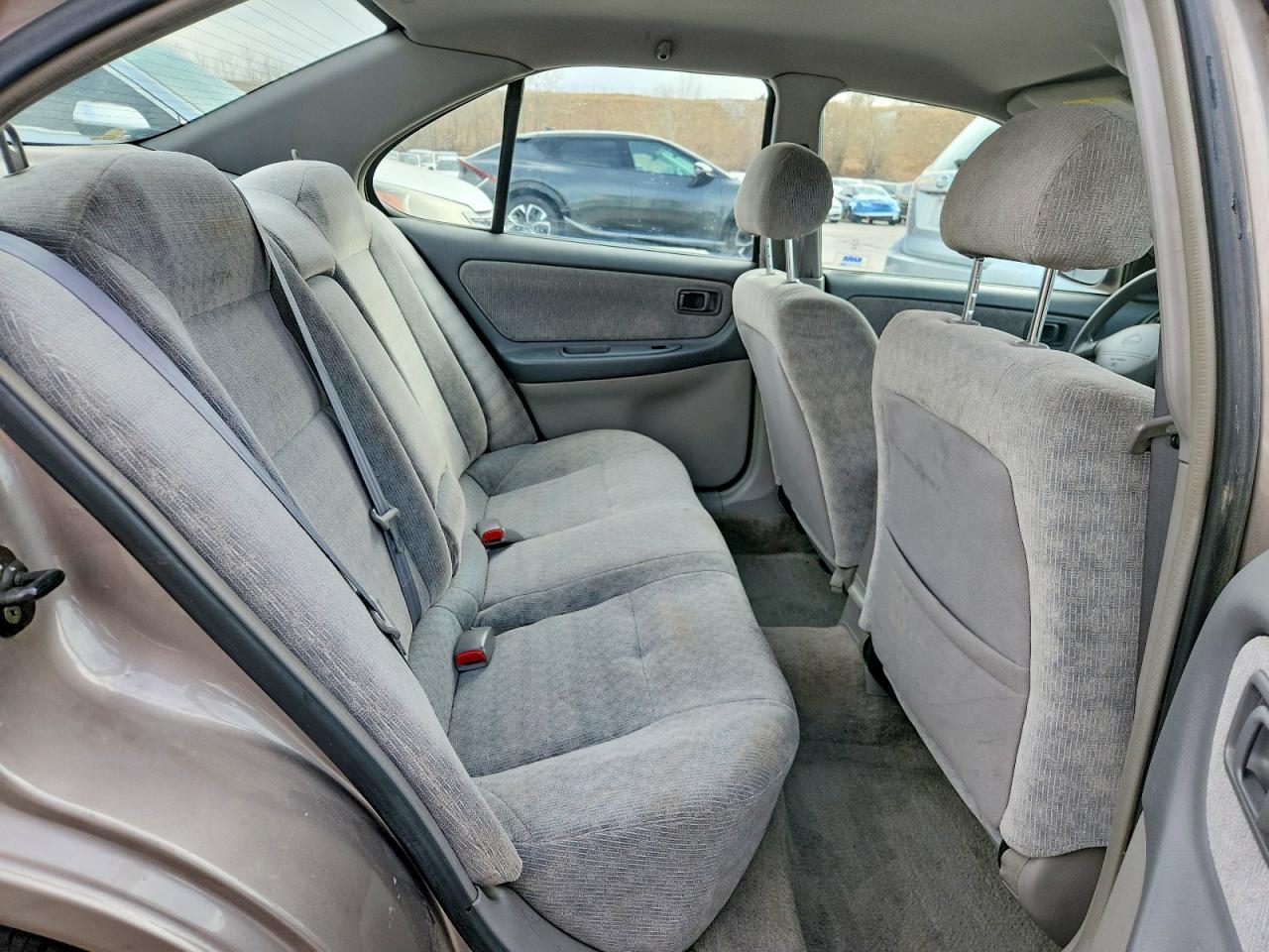 2000 NISSAN ALTIMA