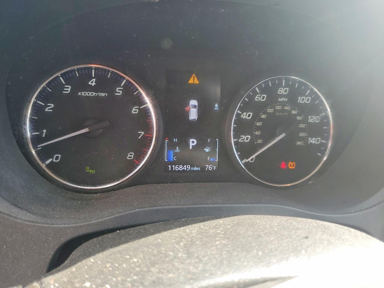 2019 MITSUBISHI outlander