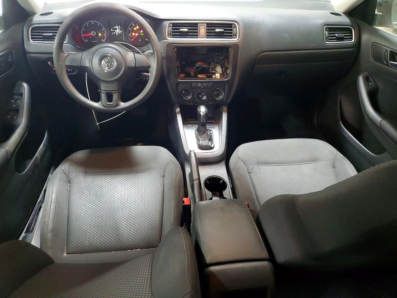 2013 VOLKSWAGEN JETTA