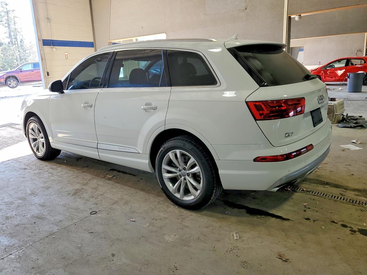 2018 AUDI Q7