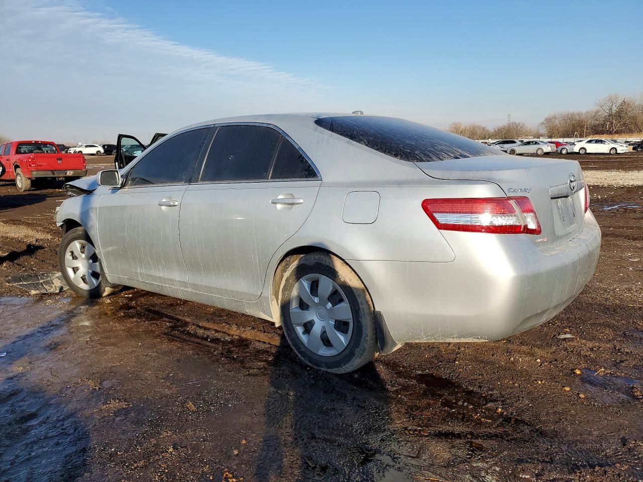 2010 TOYOTA CAMRY