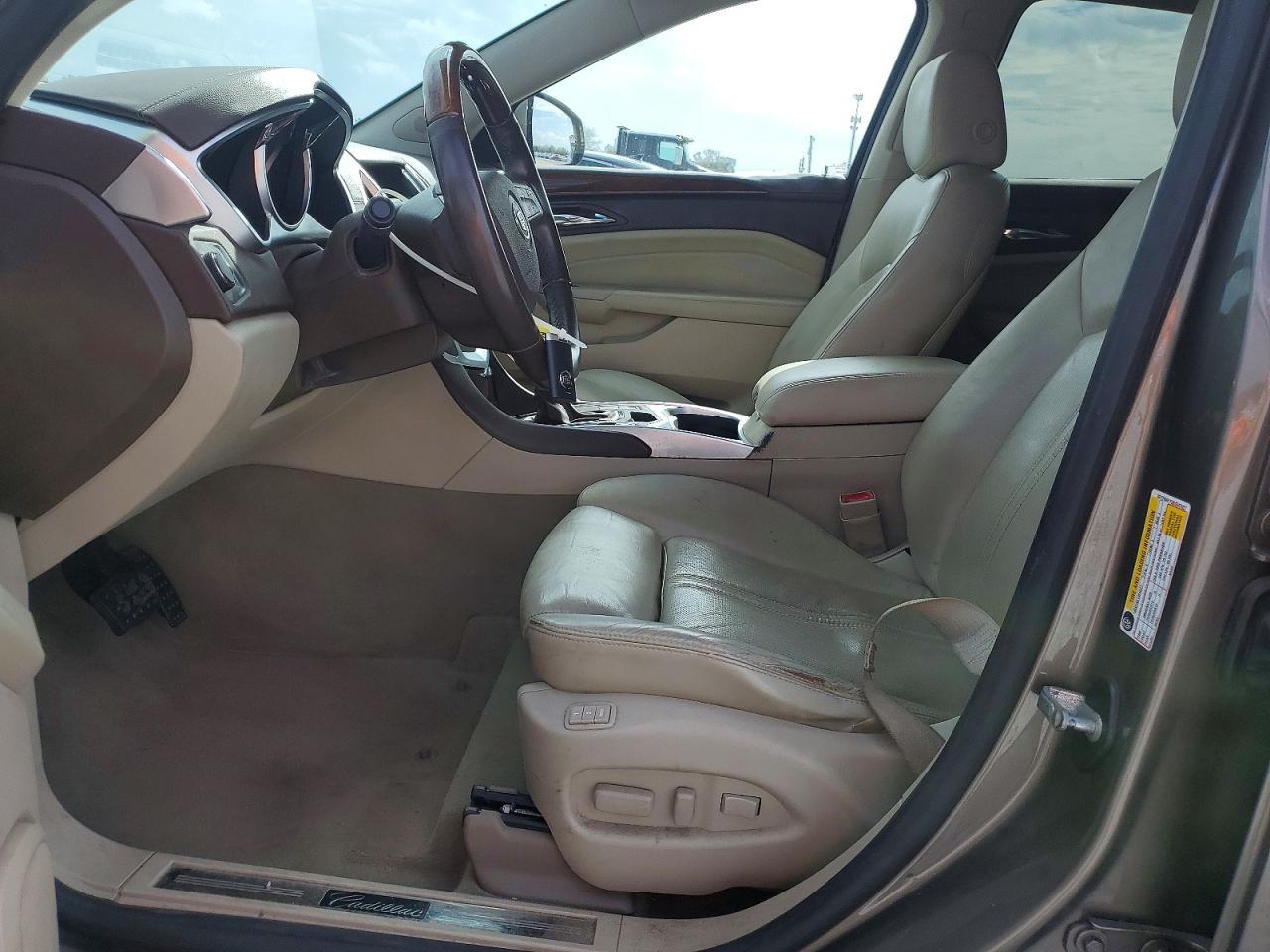 2011 CADILLAC SRX