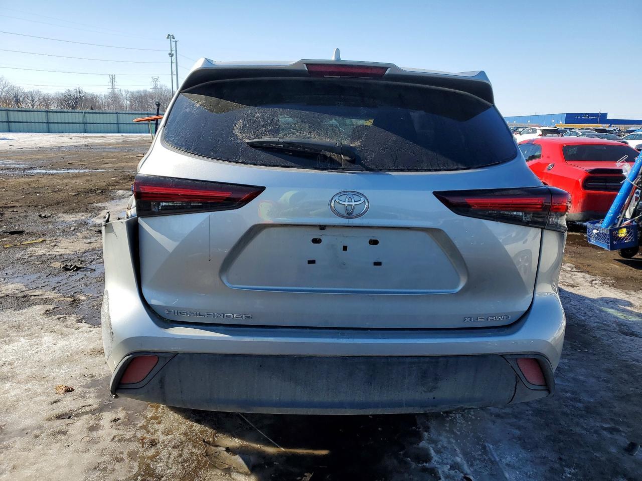 2024 TOYOTA HIGHLANDER