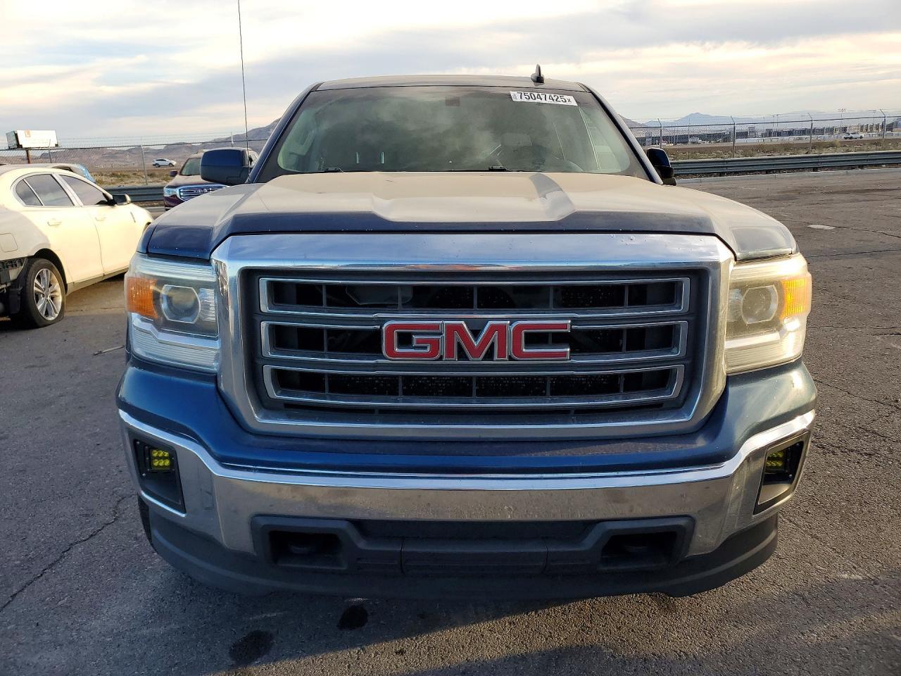2015 GMC Sierra