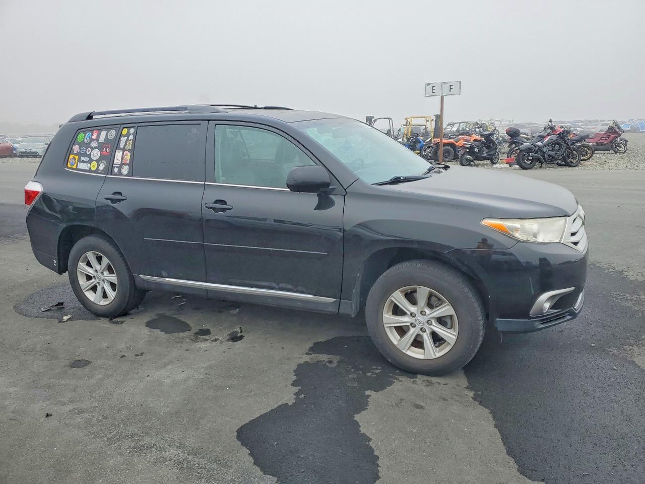 2013 TOYOTA HIGHLANDER