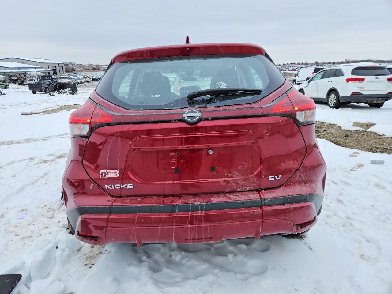 2023 NISSAN KICKS
