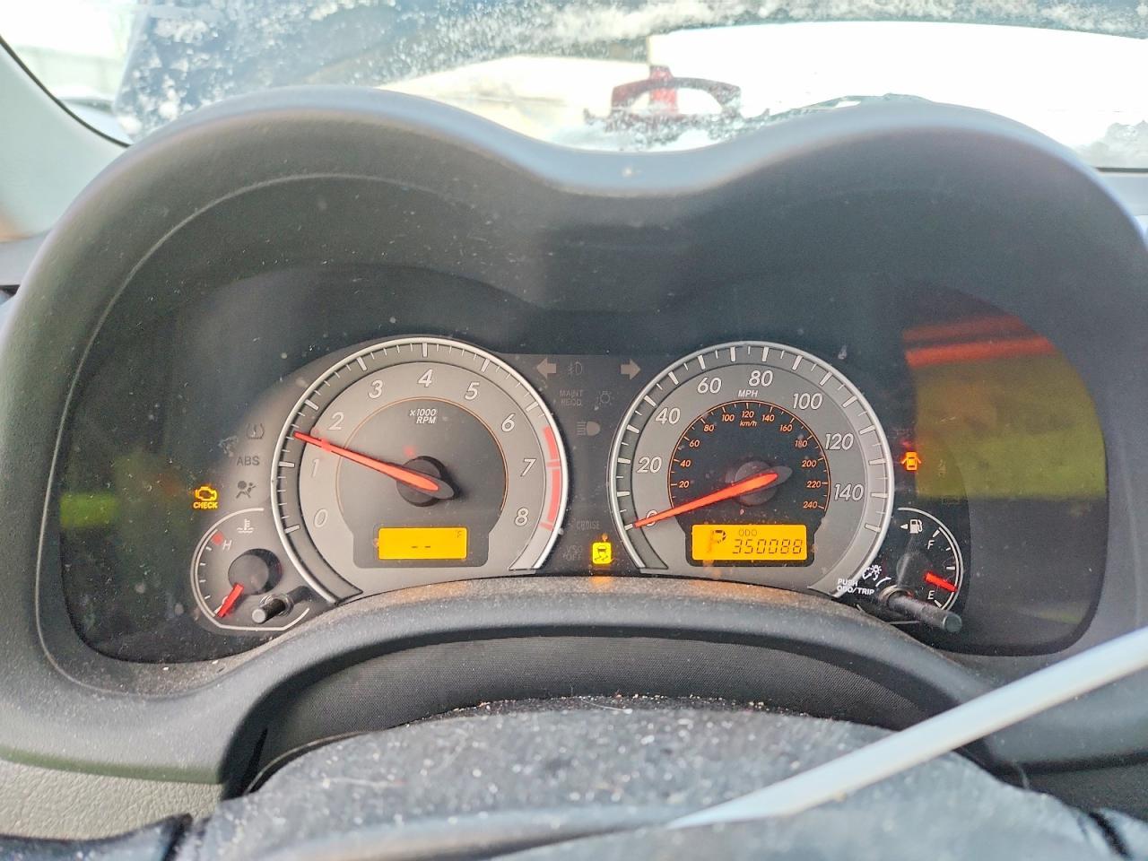 2010 TOYOTA COROLLA