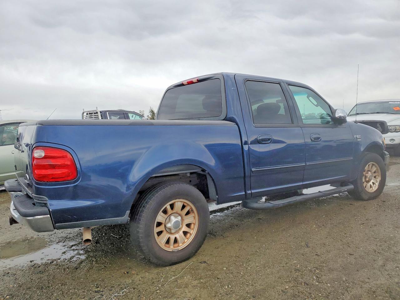 2002 FORD F-150 Lightning