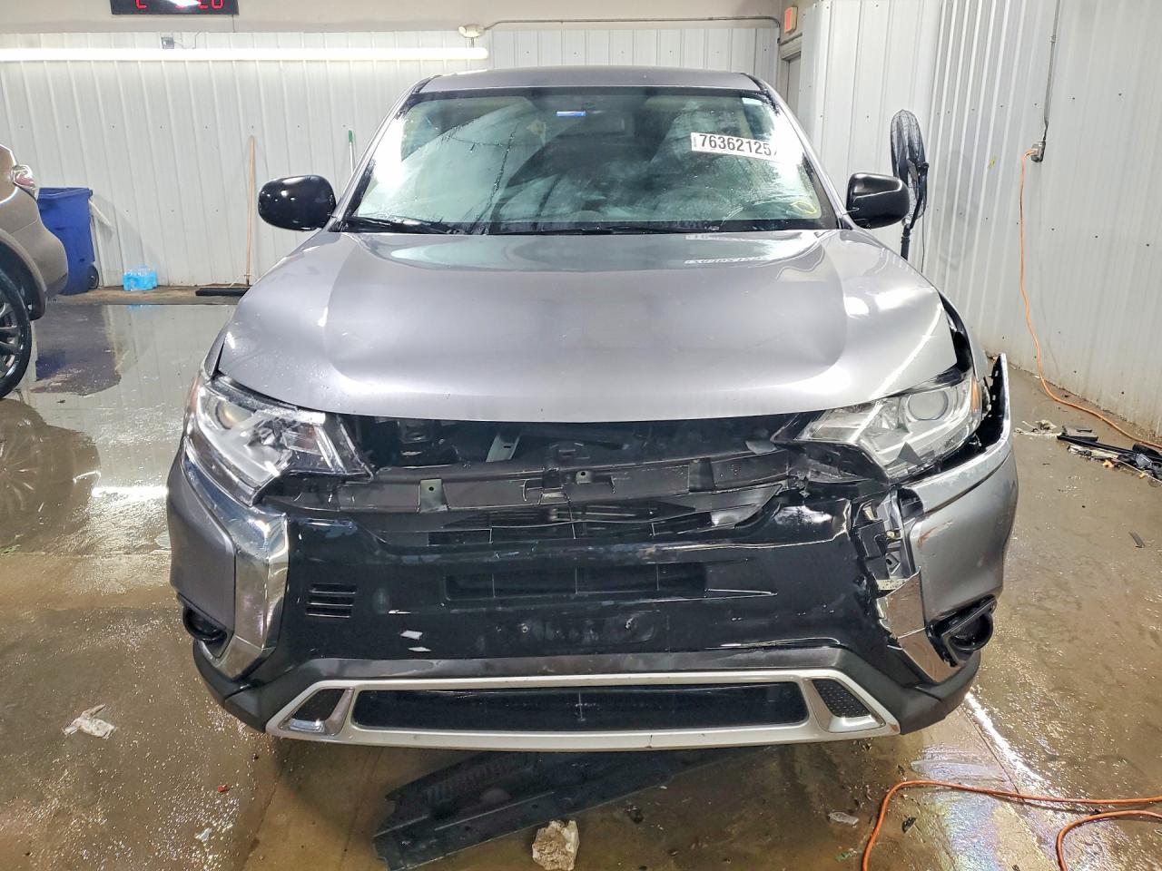 2020 MITSUBISHI outlander