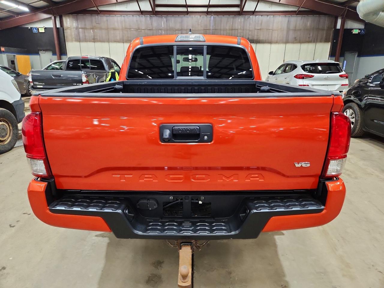 2016 TOYOTA TACOMA