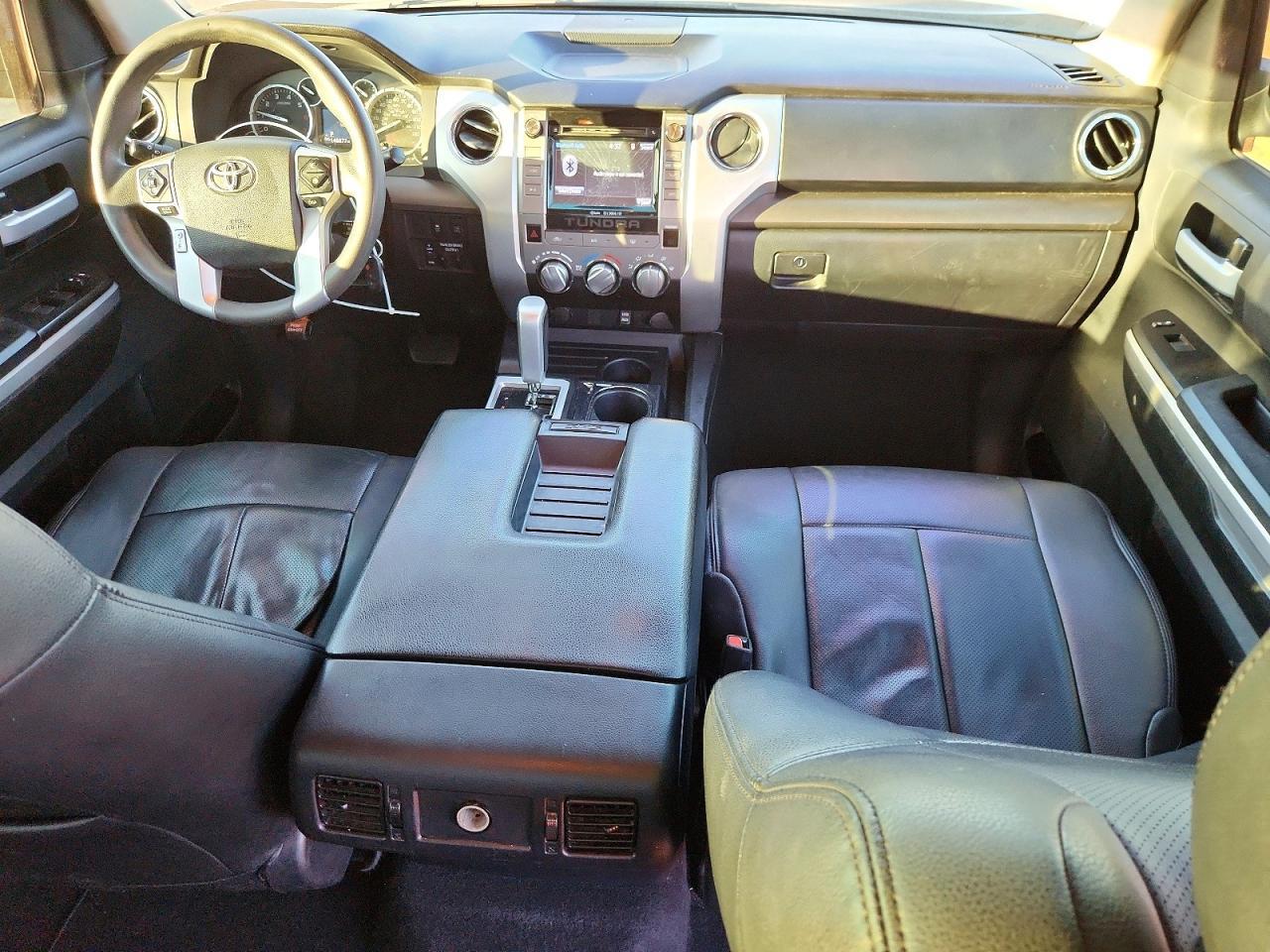 2017 TOYOTA TUNDRA