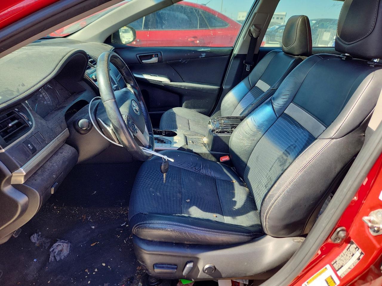 2013 TOYOTA CAMRY