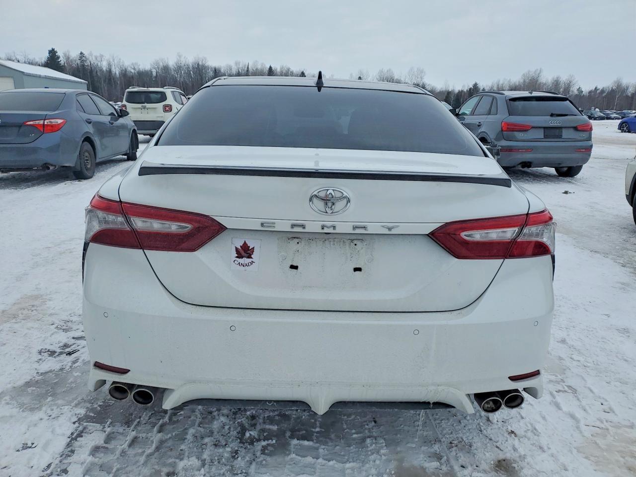 2018 TOYOTA CAMRY