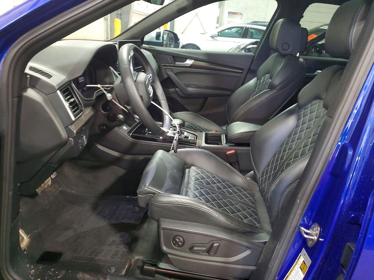 2022 AUDI SQ5