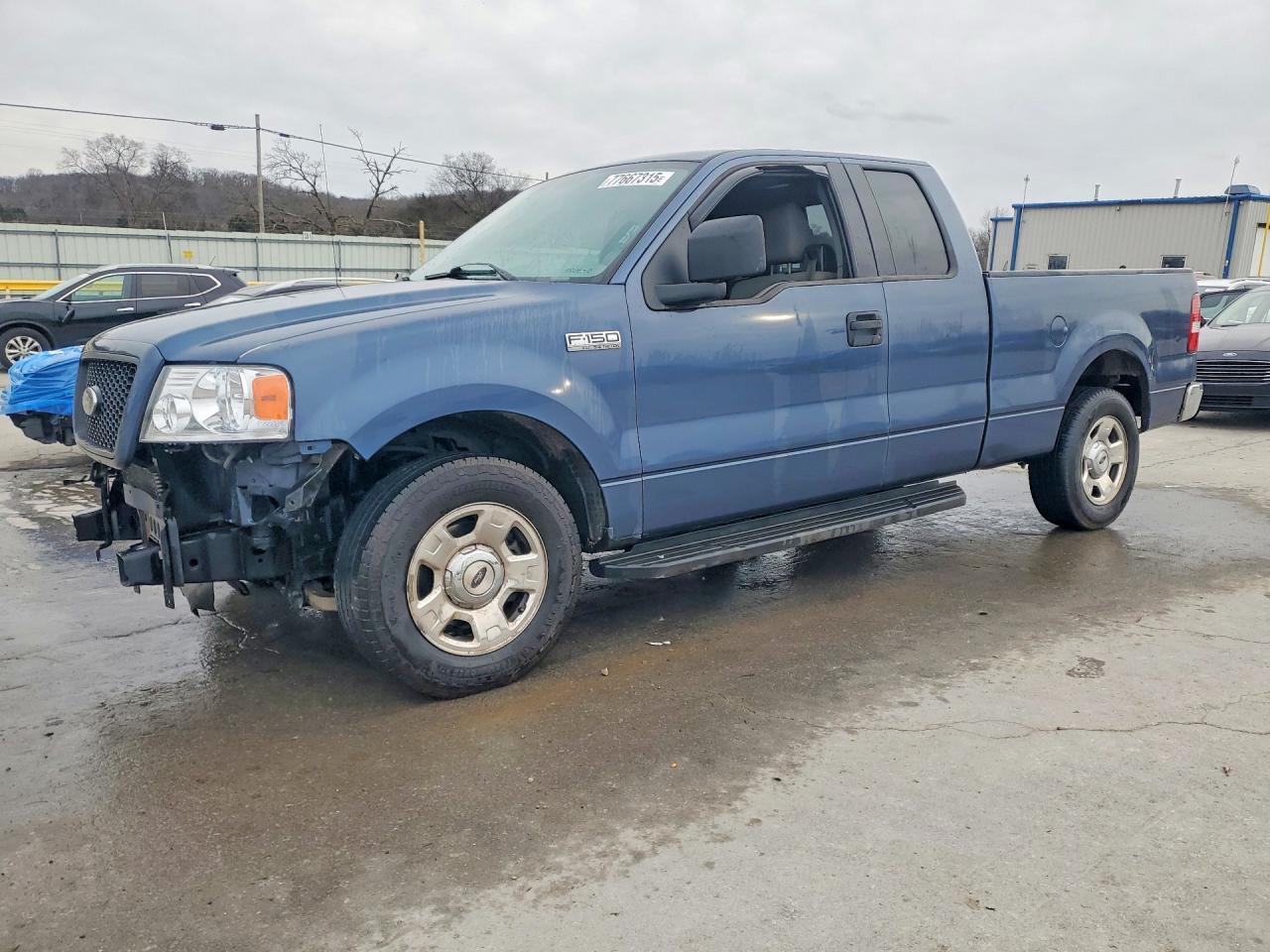 2004 FORD F-150 Lightning