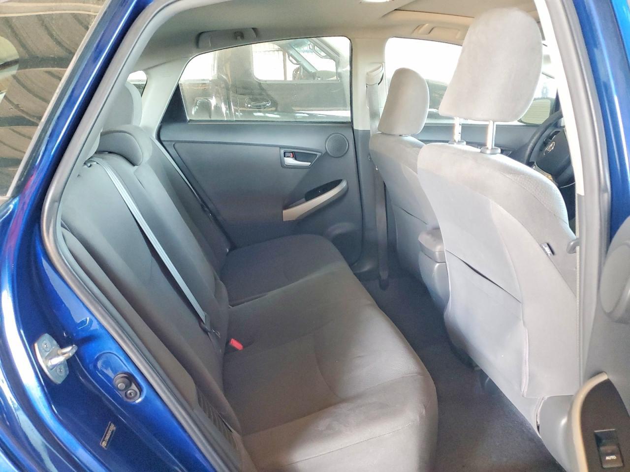2010 TOYOTA PRIUS