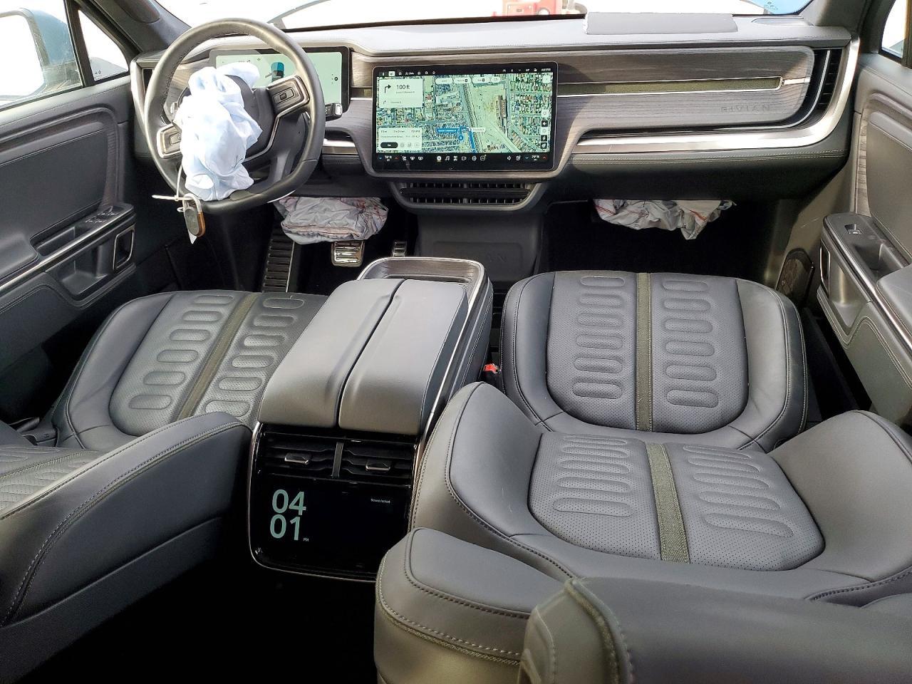 2023 RIVIAN R1s