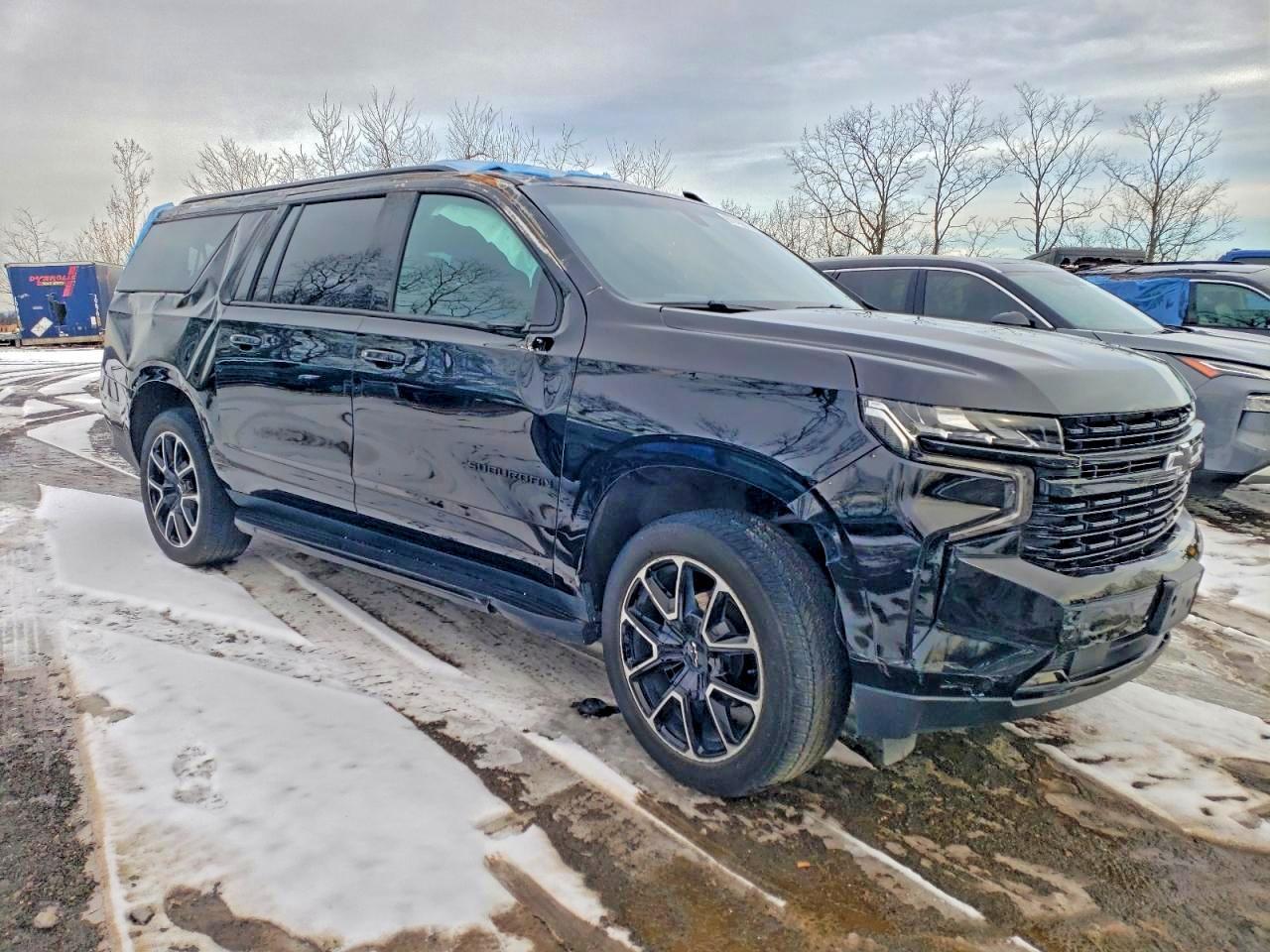2023 CHEVROLET Suburban