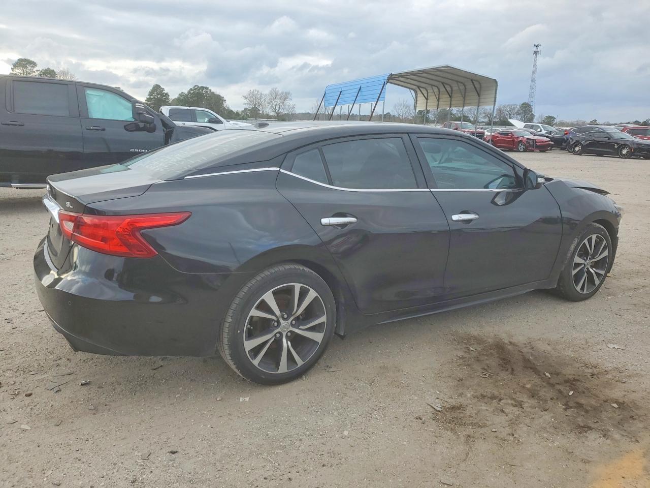 2018 NISSAN Maxima