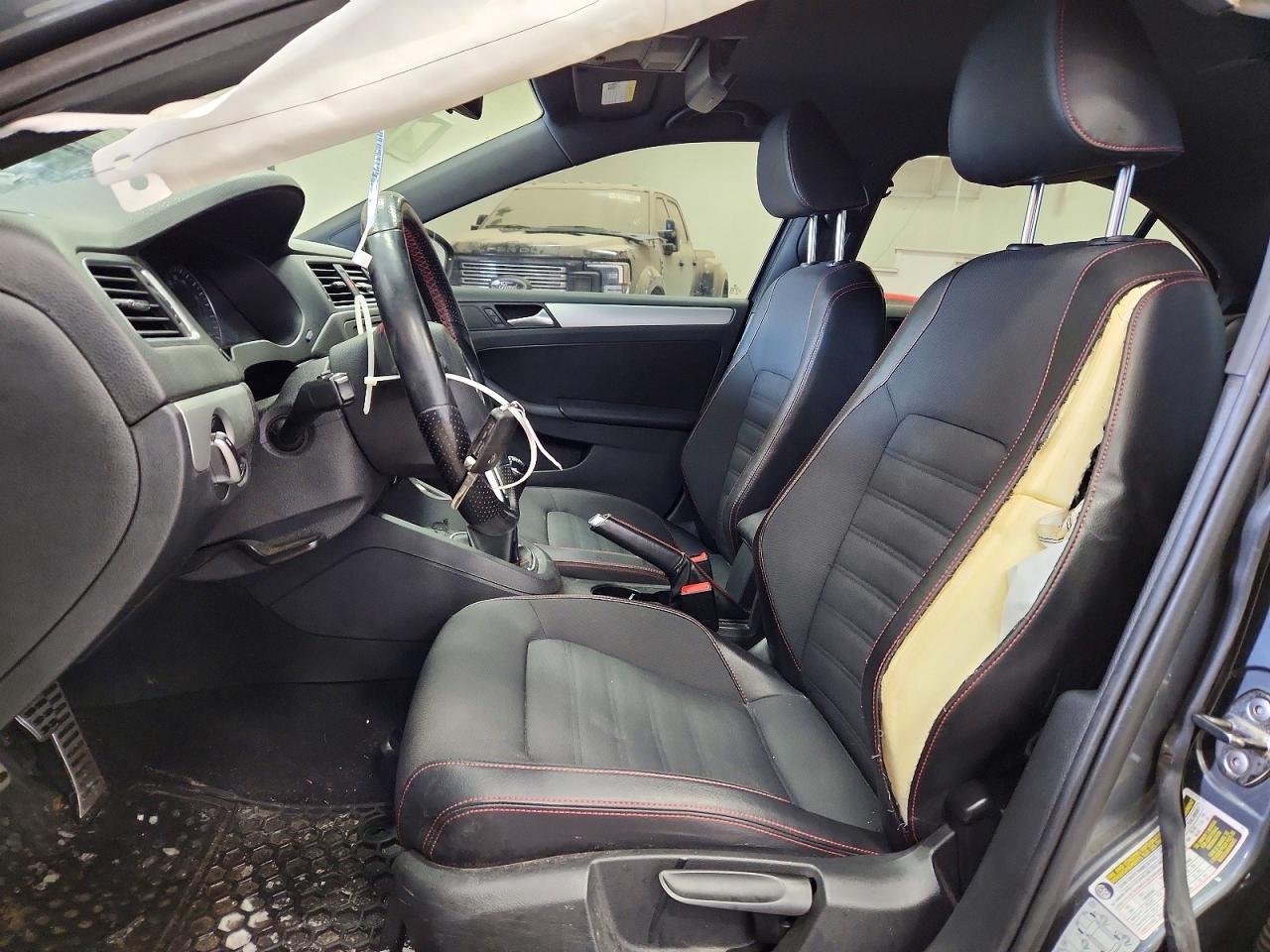 2012 VOLKSWAGEN JETTA