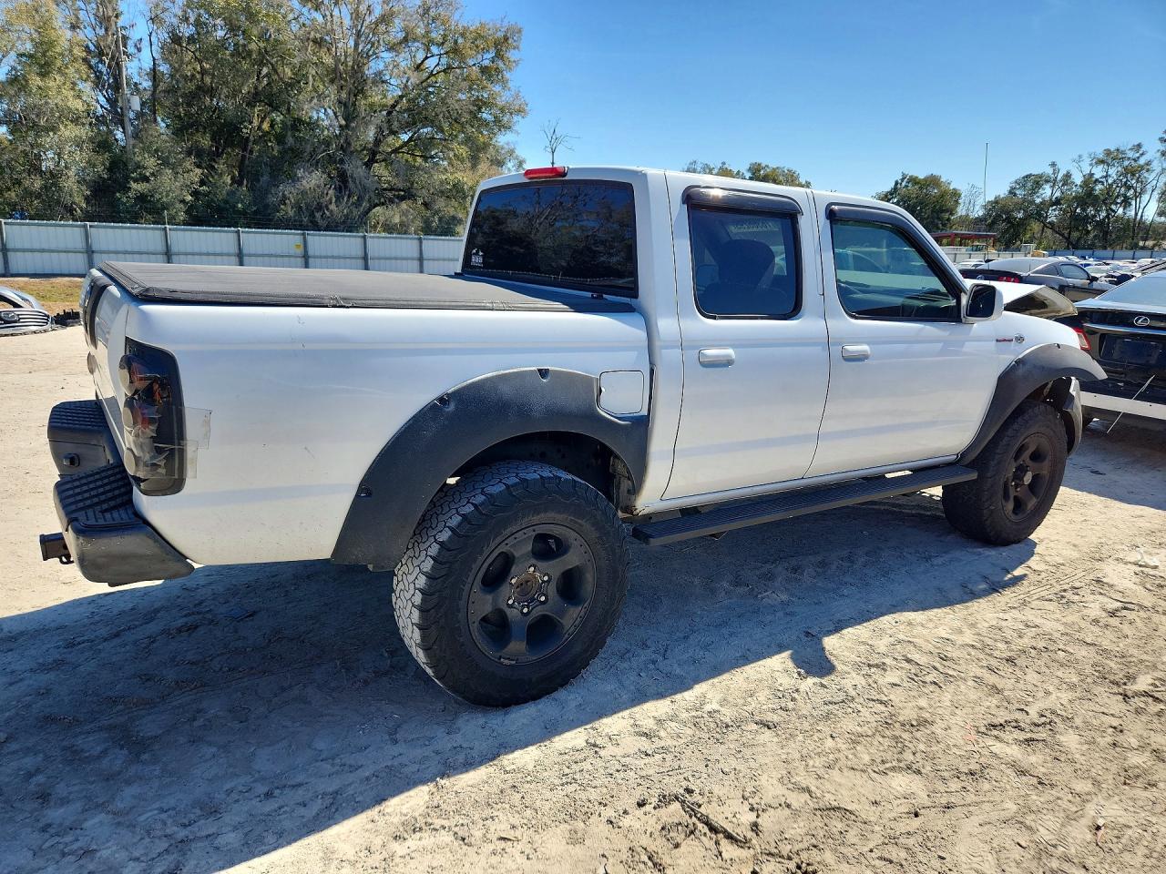 2001 NISSAN Frontier