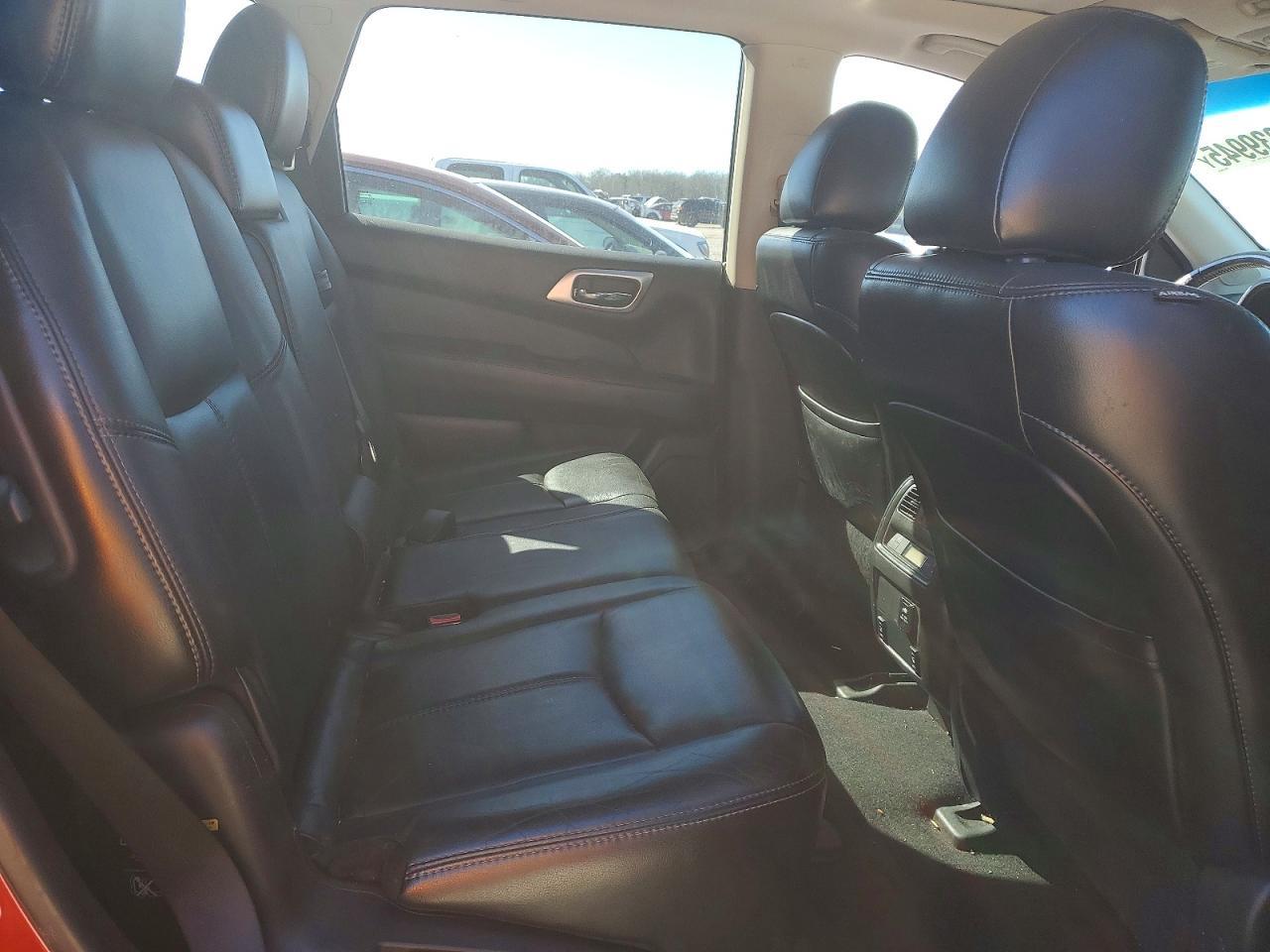 2014 NISSAN PATHFINDER