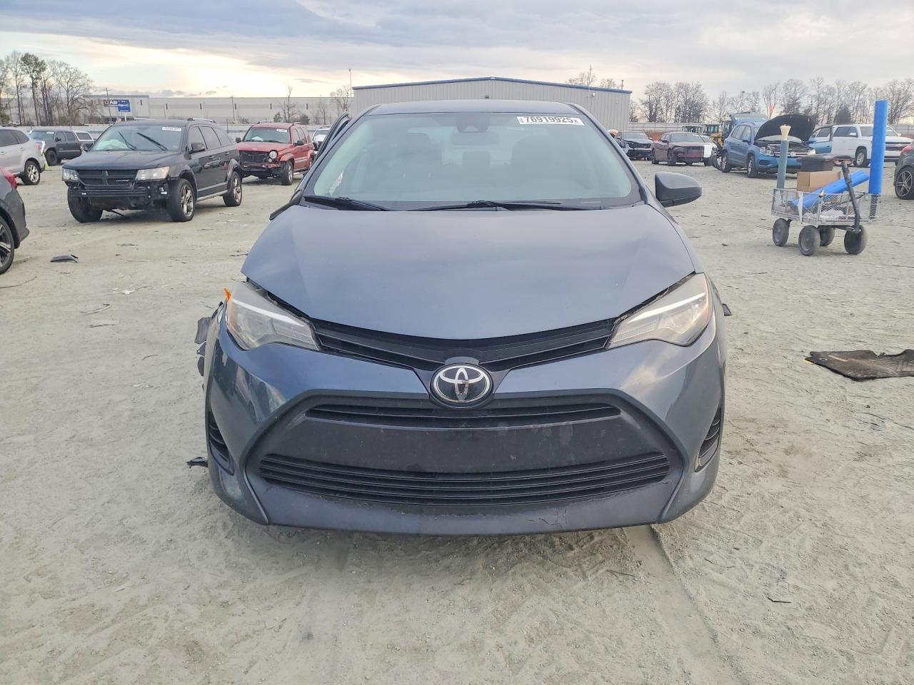 2017 TOYOTA COROLLA