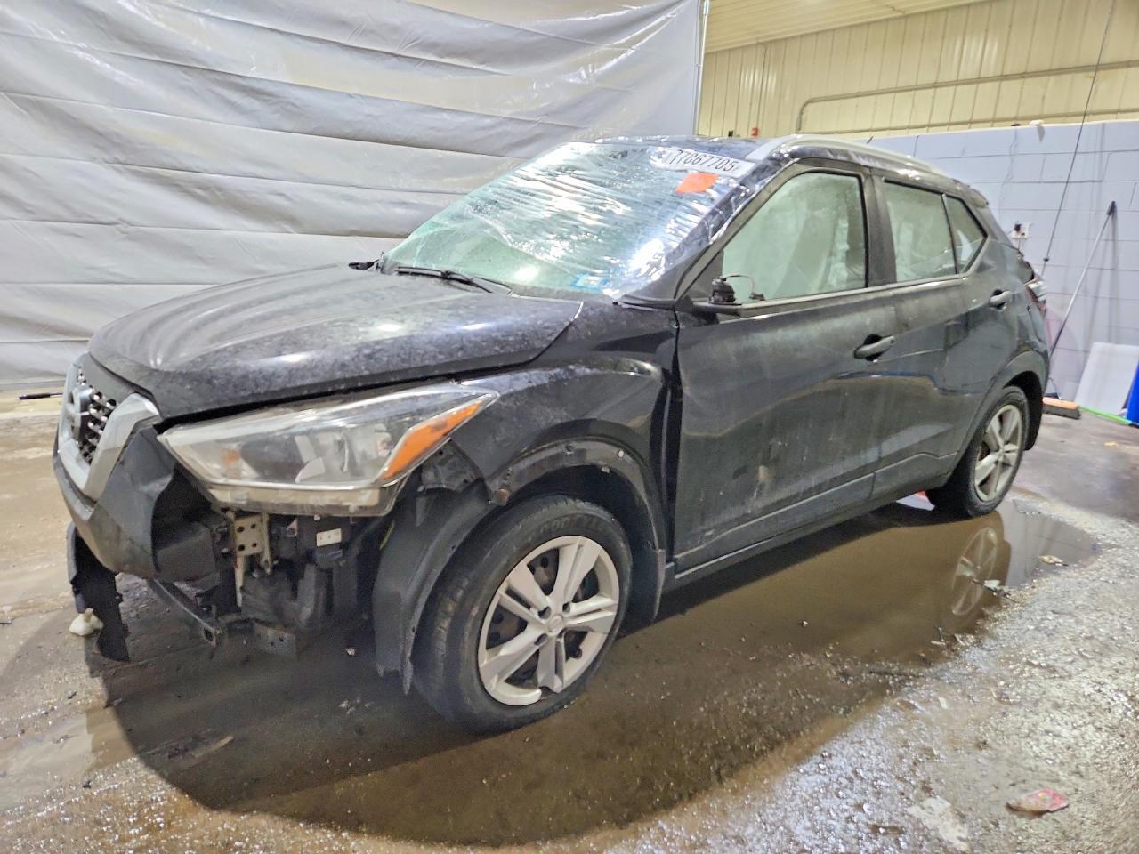 2018 NISSAN KICKS