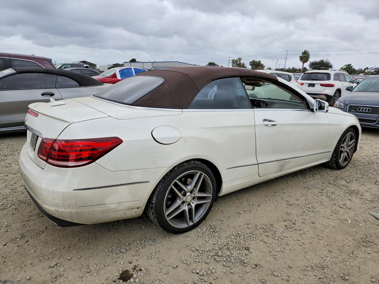 2014 MERCEDES-BENZ E-Class