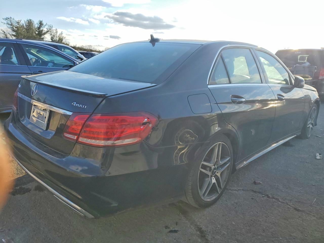 2014 MERCEDES-BENZ E-Class