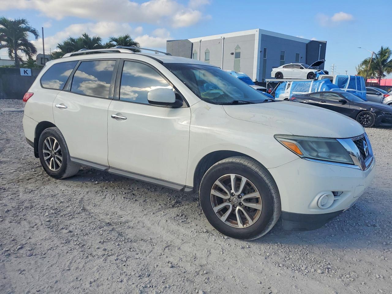 2013 NISSAN PATHFINDER