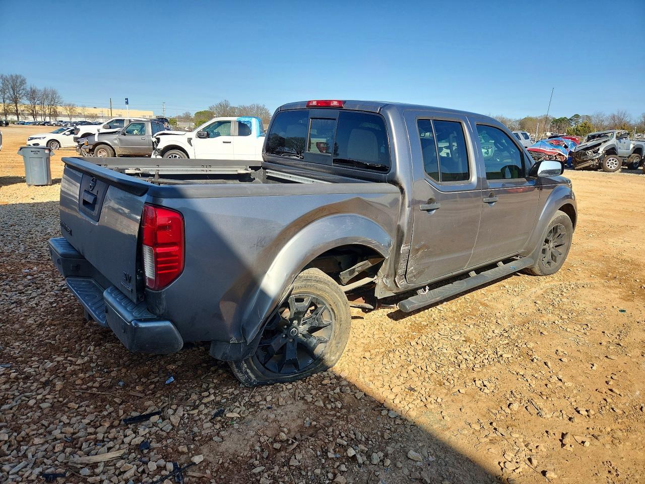 2019 NISSAN Frontier
