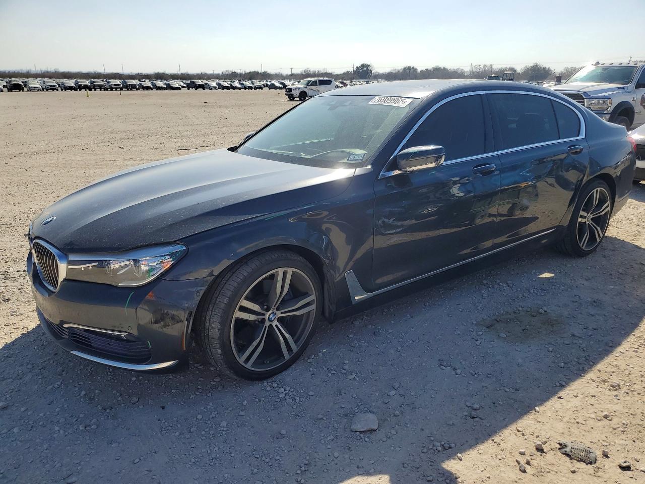 2016 BMW 7 series