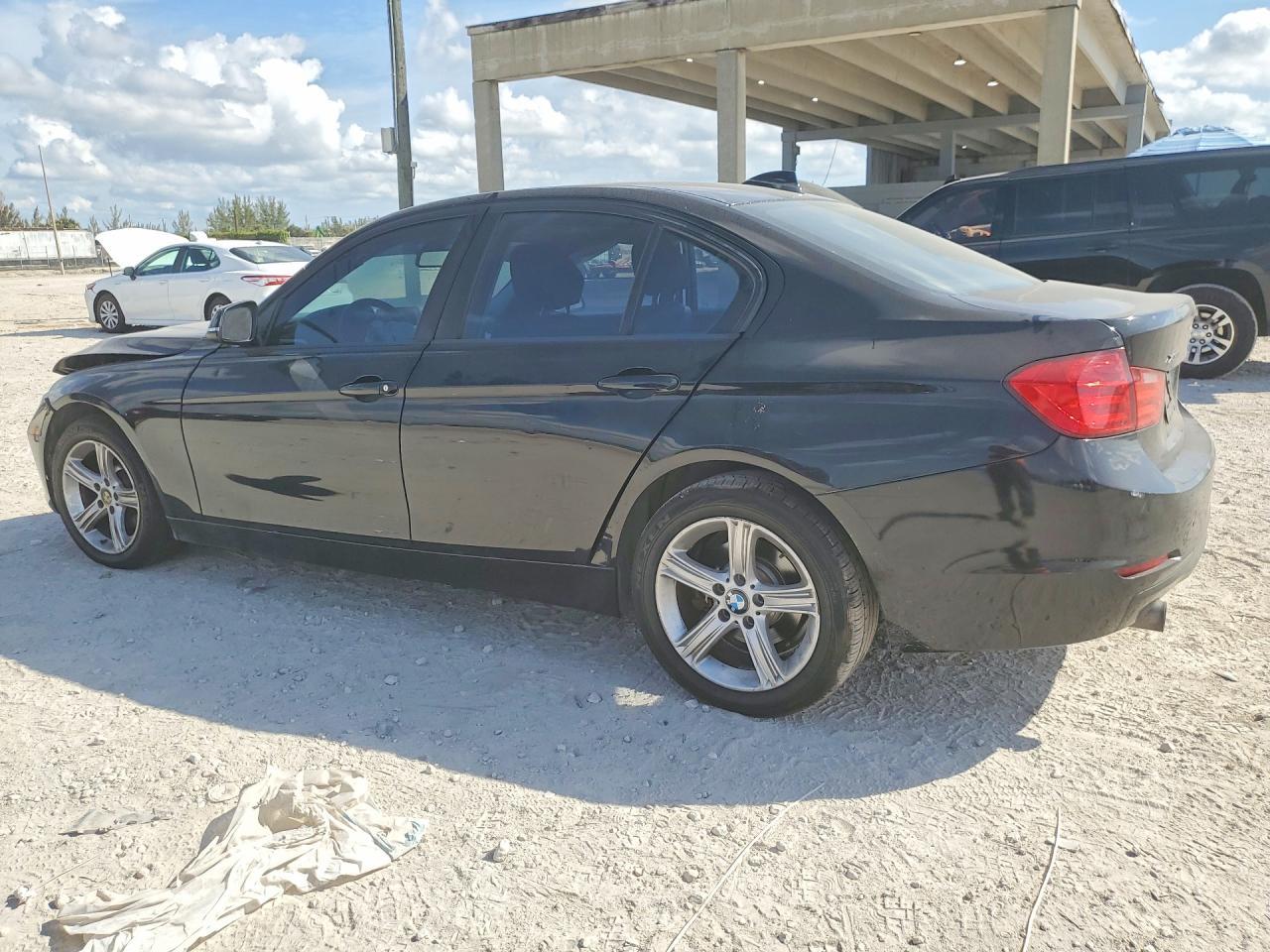 2014 BMW 3 SERIES