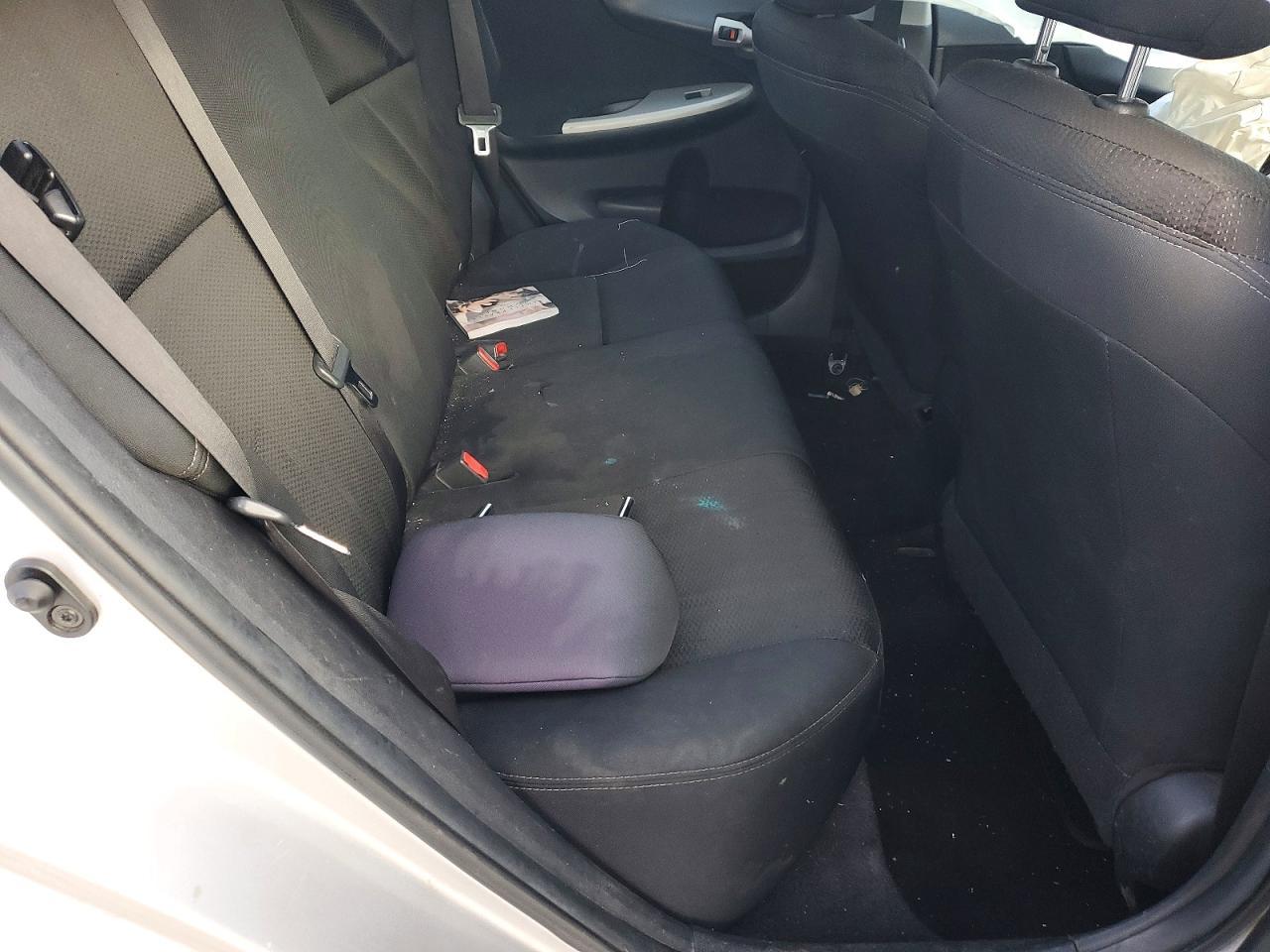2012 TOYOTA COROLLA