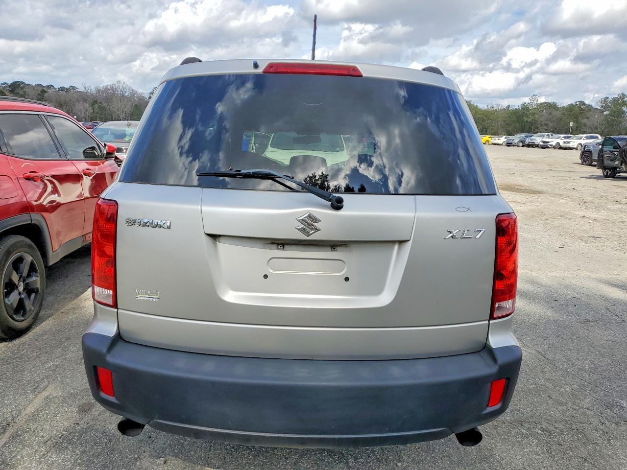 2007 SUZUKI Xl-7