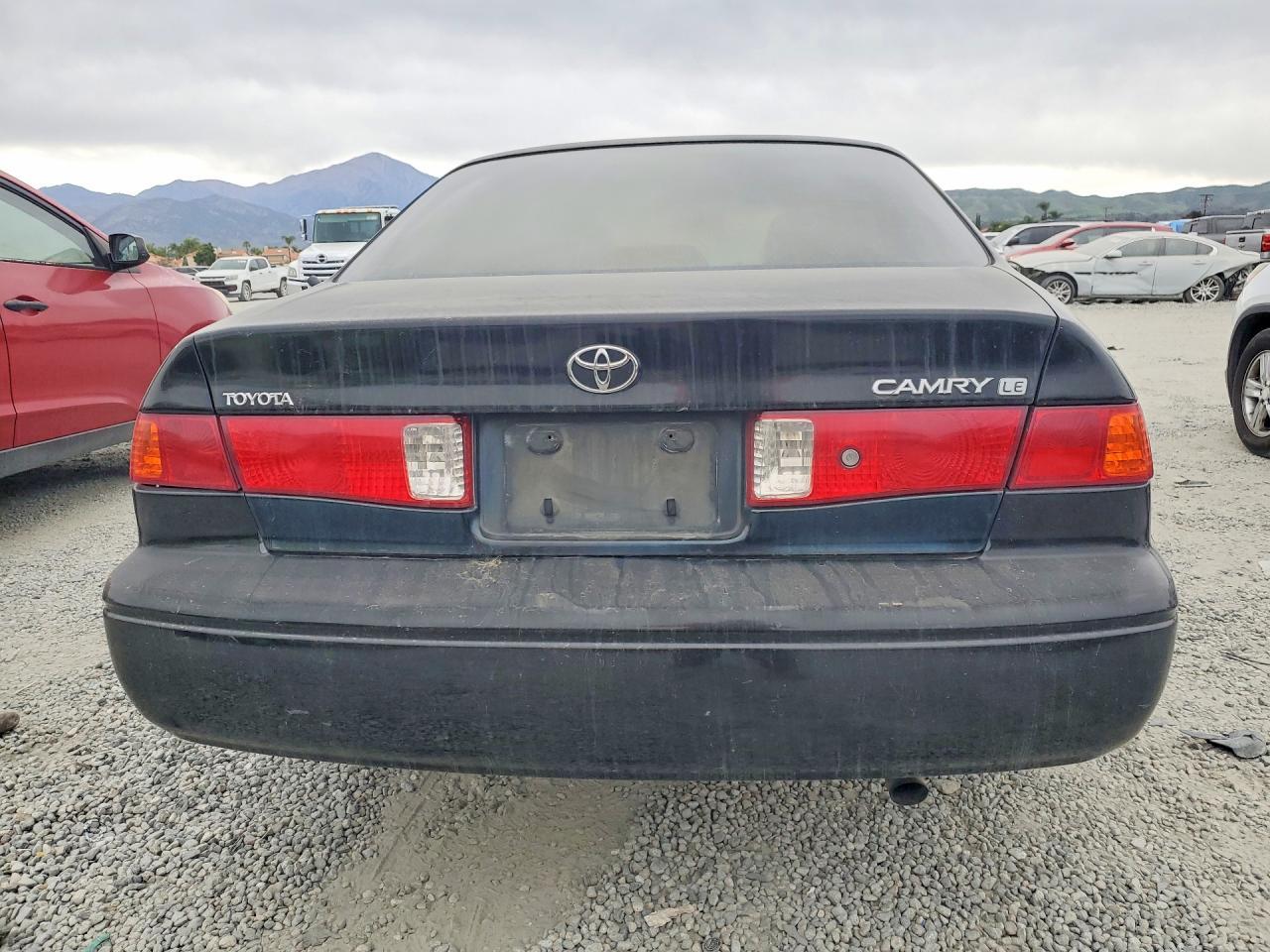 2000 TOYOTA CAMRY