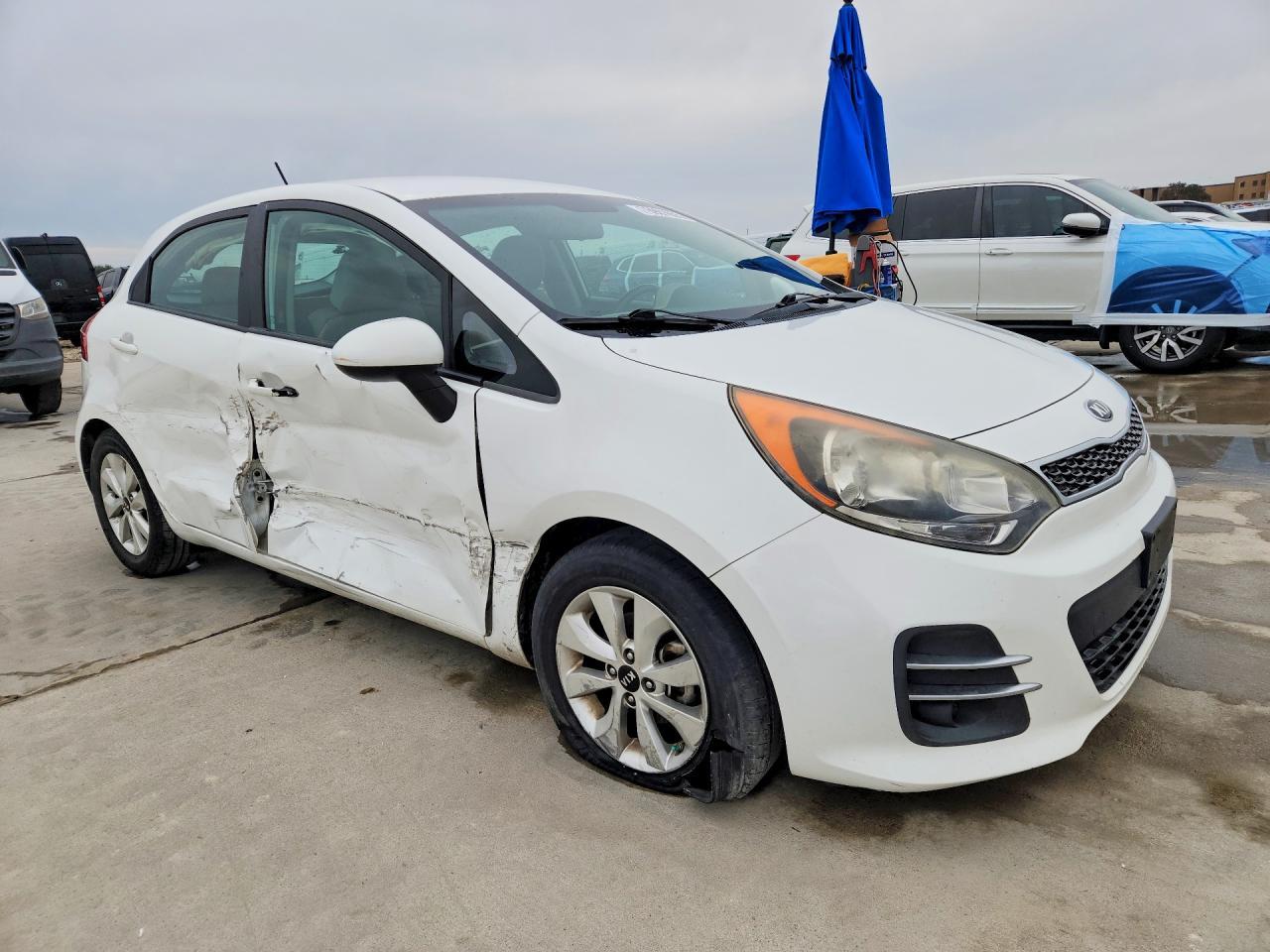 2016 KIA RIO