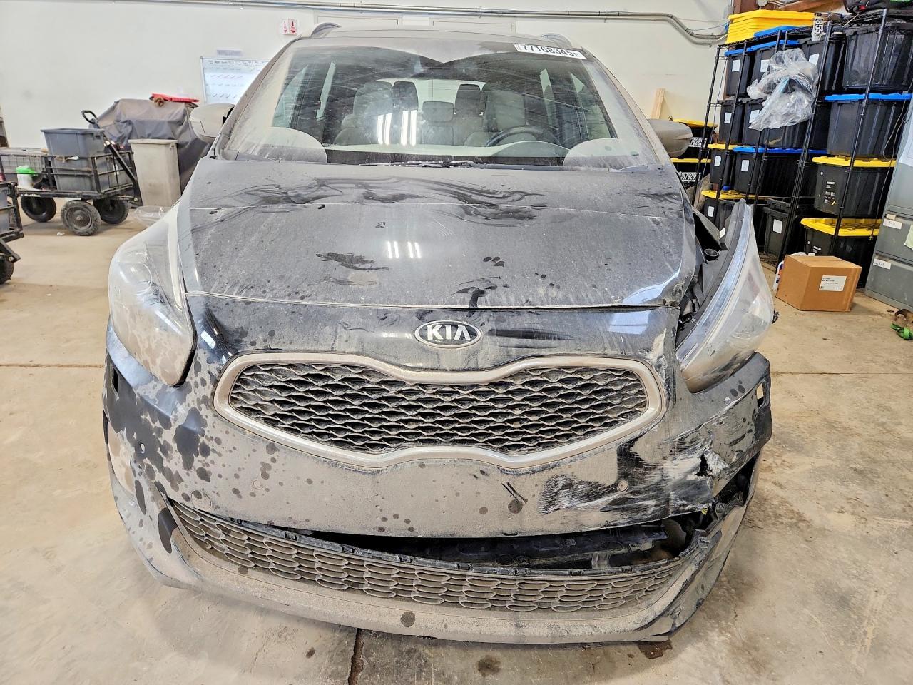 2016 KIA RONDO