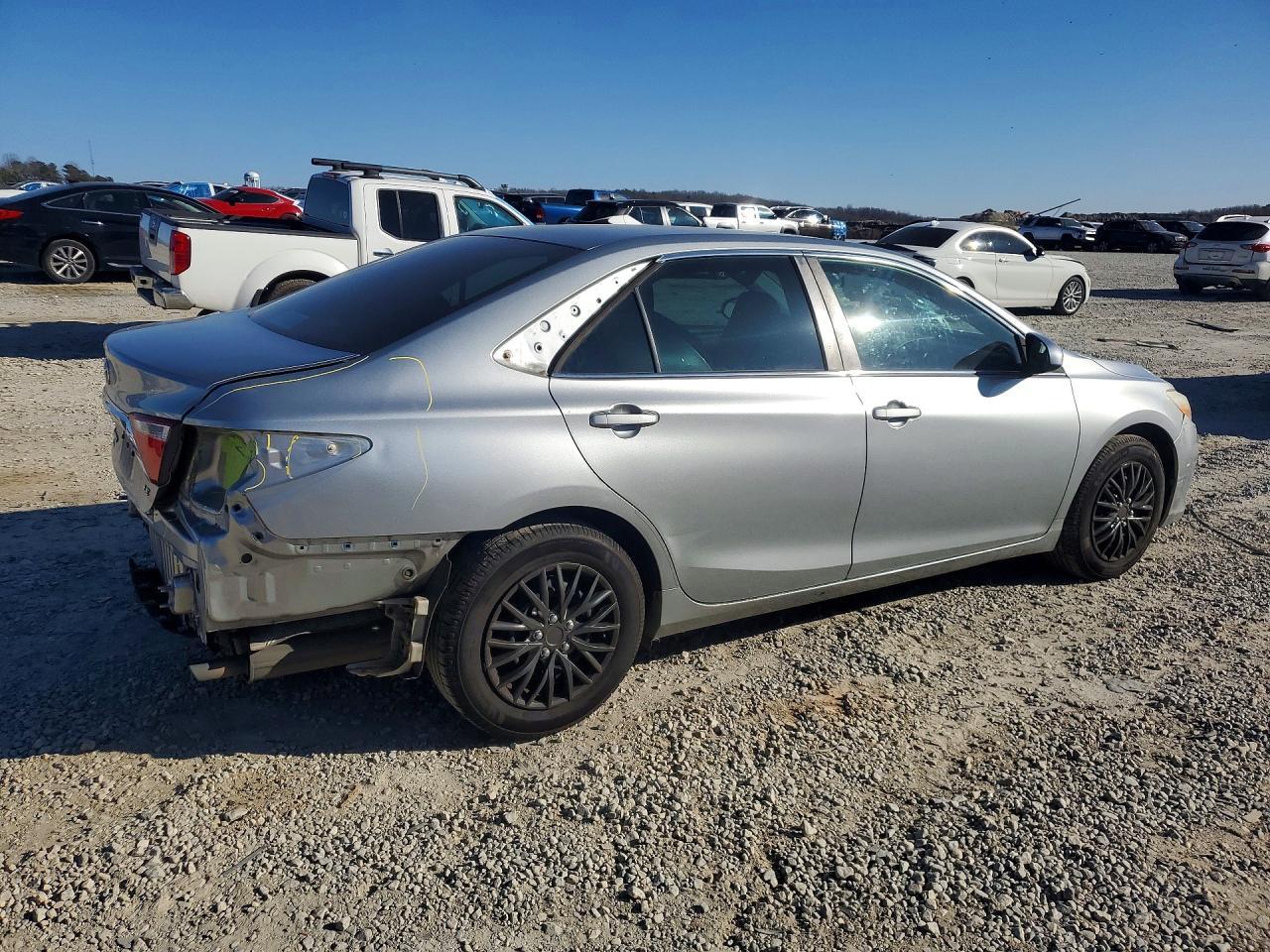 2015 TOYOTA CAMRY