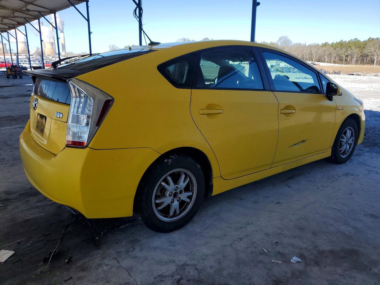 2010 TOYOTA PRIUS
