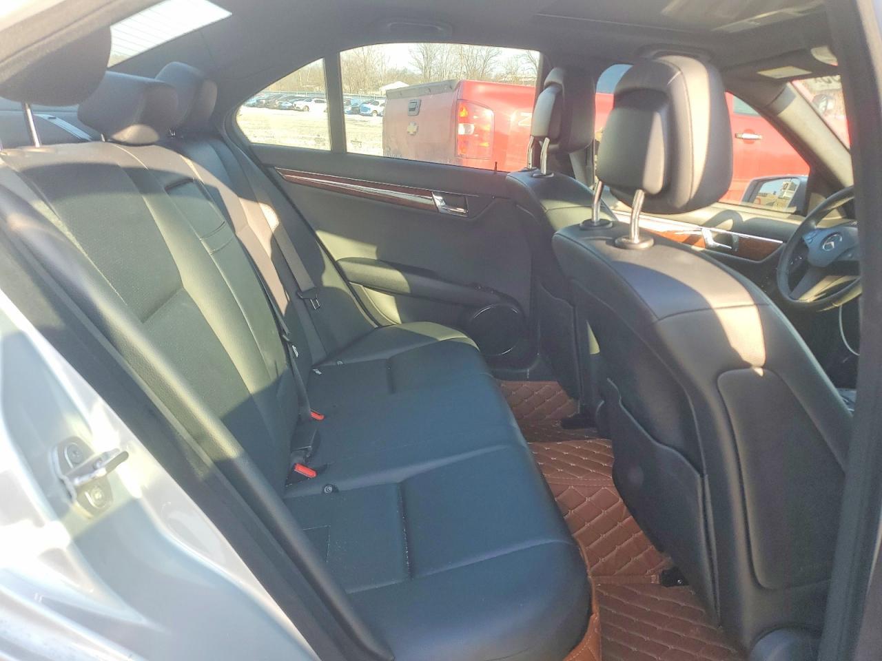 2011 MERCEDES-BENZ C-CLASS