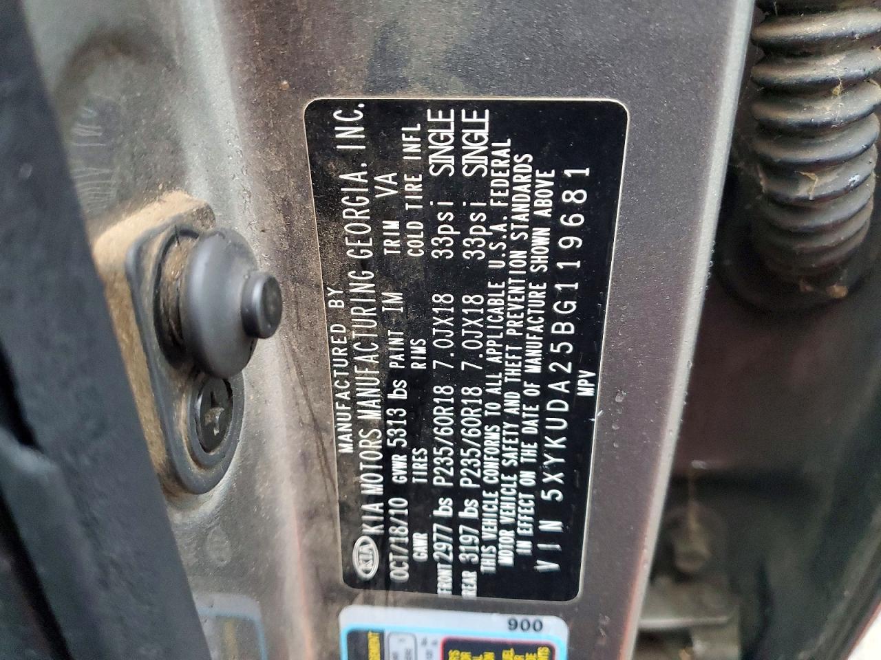 2011 KIA SORENTO